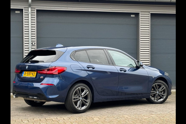 BMW 1-serie 118i AUTOMAAT EXECUTIVE SPORT EDITION, SPORTINTERIEUR, NL AUTO NAP