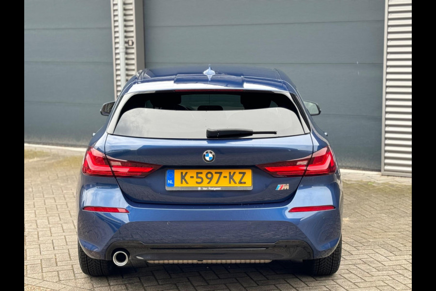 BMW 1-serie 118i AUTOMAAT EXECUTIVE SPORT EDITION, SPORTINTERIEUR, NL AUTO NAP