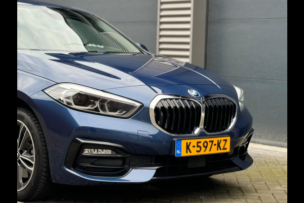 BMW 1-serie 118i AUTOMAAT EXECUTIVE SPORT EDITION, SPORTINTERIEUR, NL AUTO NAP