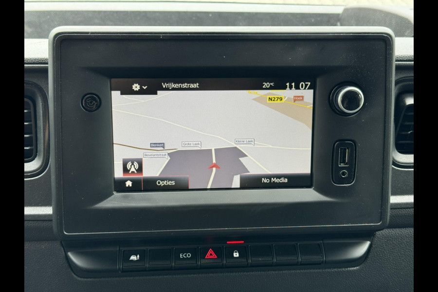 Renault Master T35 2.3 dCi 135 L2H2 Led Navigatie Pdc Cruise Carplay Airco Bluetooth 3 Zits