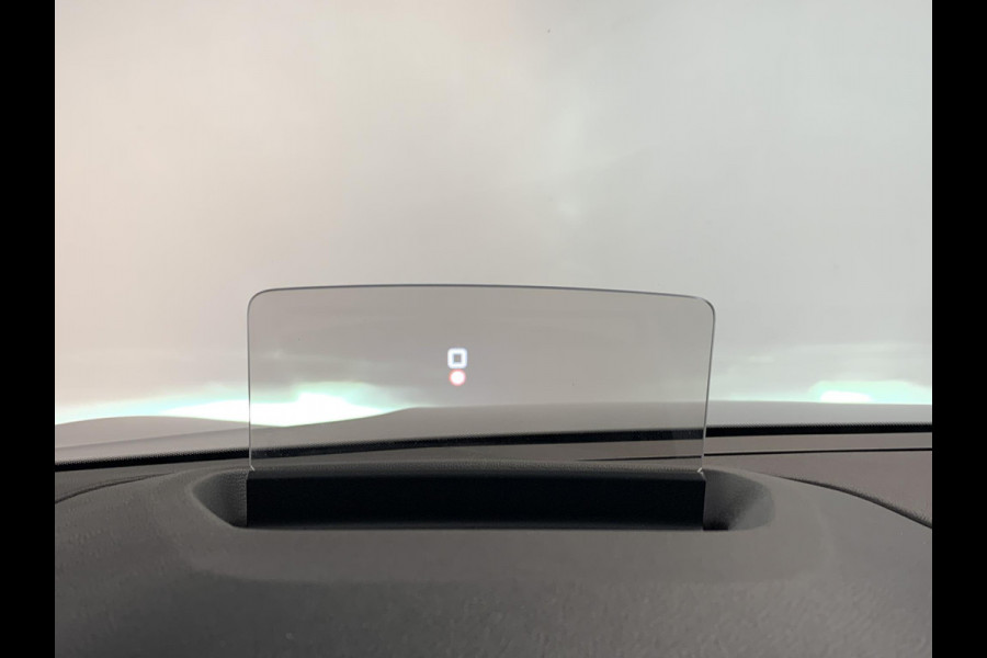 Citroën C4 1.2 Turbo 130pk Automaat Shine Pack Business | Lederen Bekleding | Head-Up Display | Navigatie | Apple Carplay/Android Auto