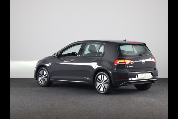 Volkswagen e-Golf E-DITION 136 pk | Navigatie | Parkeersensoren | Adaptieve cruise control | Autom. airco | LED koplampen |