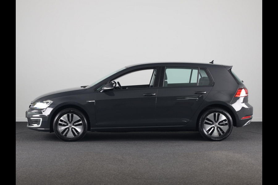 Volkswagen e-Golf E-DITION 136 pk | Navigatie | Parkeersensoren | Adaptieve cruise control | Autom. airco | LED koplampen |