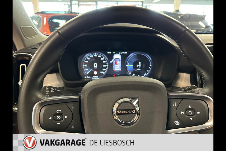 Volvo XC40 1.5 T5 Recharge R-Design,leer,pano,navi,camera ,harman kardon