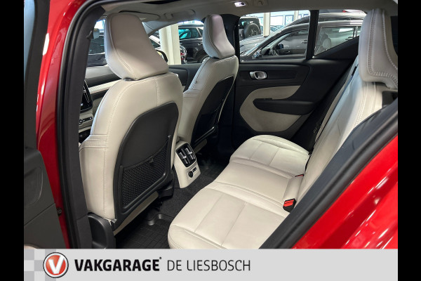 Volvo XC40 1.5 T5 Recharge R-Design,leer,pano,navi,camera ,harman kardon