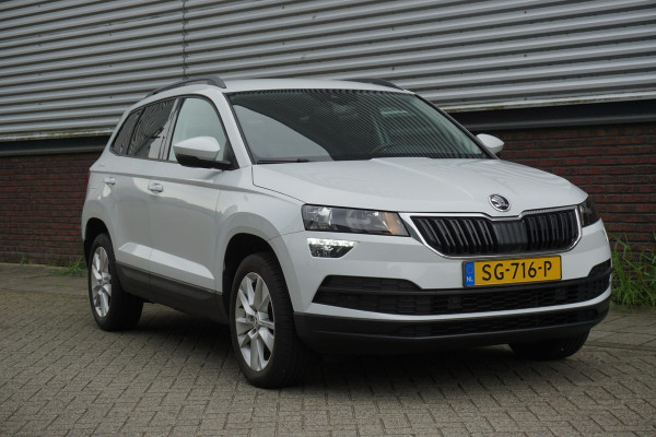 Škoda Karoq 1.5 TSI ACT Ambition Business CarPlay 150PK/Moon White METALLIC/Rijklaarprijs Incl. Garantie.