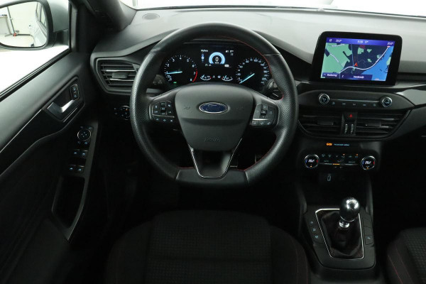 Ford Focus 1.0 EcoBoost ST Line | Adaptive Cruise | Keyless | Full LED | Climate control | Carplay | PDC | Navigatie | Bluetooth