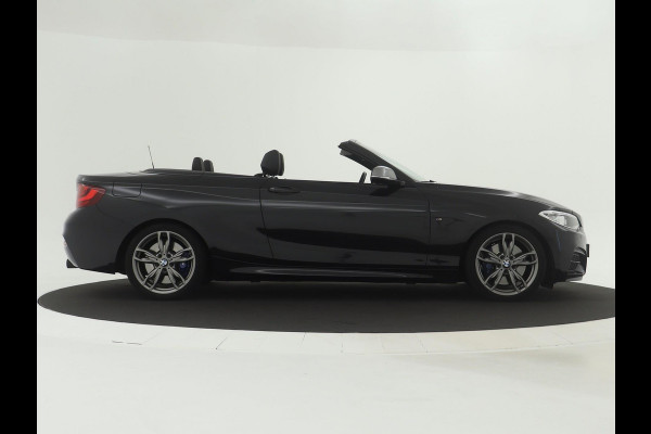 BMW 2 Serie Cabrio M240i xDrive Centennial High Executive Dealer Onderhouden