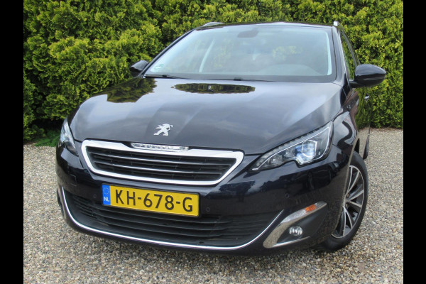 Peugeot 308 SW 1.2 PureTech Allure*Navi*Leder*