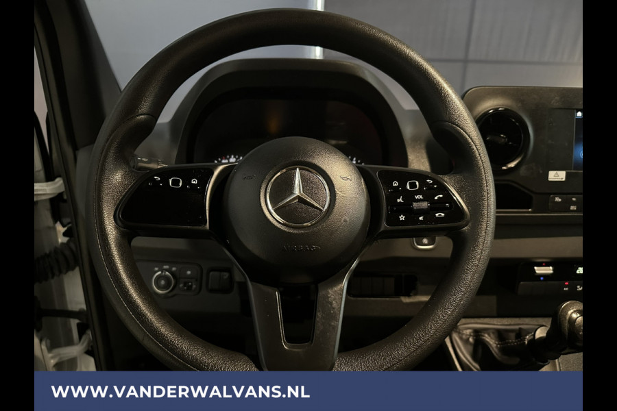 Mercedes-Benz Sprinter 314 CDI 143pk Bakwagen Laadklep Zijdeur 1060kg laadvermogen Euro6 Airco | Camera MBUX, Apple Carplay, Android Auto, Bluetooth-telefoonvoorbereiding