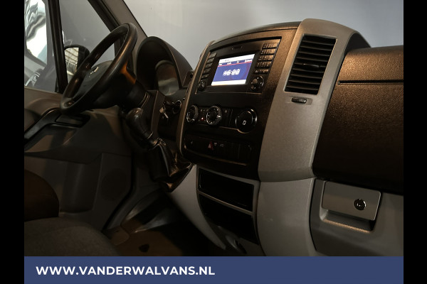 Mercedes-Benz Sprinter 316 CDI 163pk Bakwagen Laadklep Zijdeur Euro6 Airco | 1060kg laadvermogen Navigatie, Bijrijdersbank, Bluetooth-telefoonvoorbereiding