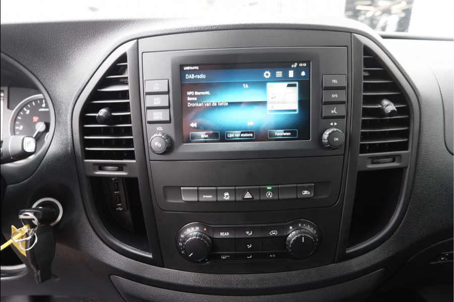 Mercedes-Benz Vito 124 CDI / Aut / Lang / DC / 237 PK / Apple Carplay / Leer / Xenon-Led / Camera / Vol Opties / NIEUWSTAAT