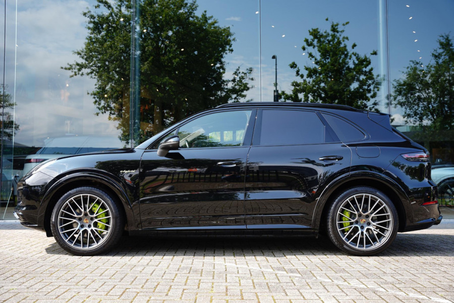 Porsche Cayenne 3.0 E-Hybrid Sport Design Pakket Elekt. Trekhaak Sport Chrono