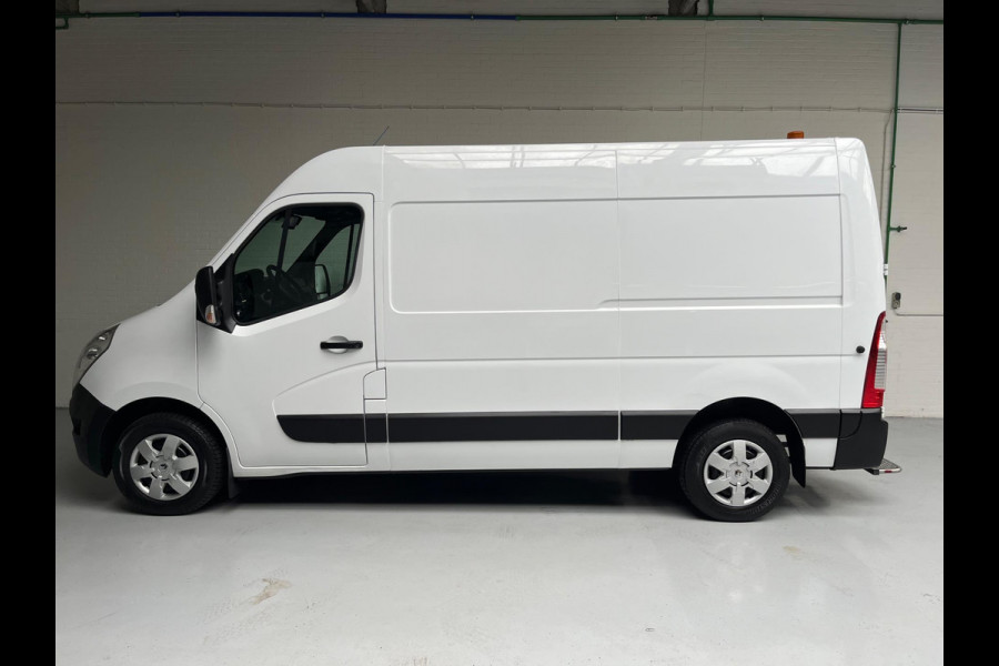 Renault Master SERVICEWAGEN T35 2.3 DCI 145PK EURO6 L2H2 VICTRON V230 BOTT INRICHTING AIRCO STANDKACHEL TREKHAAK RIJKLAARPRIJS!