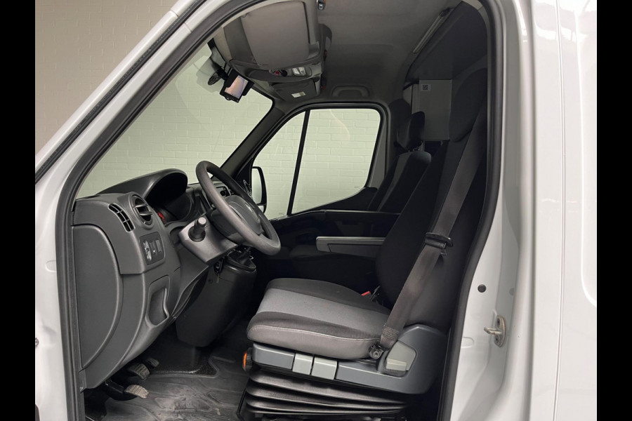 Renault Master SERVICEWAGEN T35 2.3 DCI 145PK EURO6 L2H2 VICTRON V230 BOTT INRICHTING AIRCO STANDKACHEL TREKHAAK RIJKLAARPRIJS!