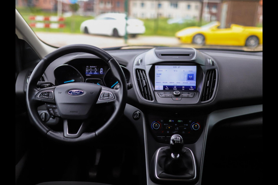 Ford Kuga 1.5 EcoBoost Trend Ultimate | Camera | Carplay | Stoelverw. | Cruise Control | Trekhaak