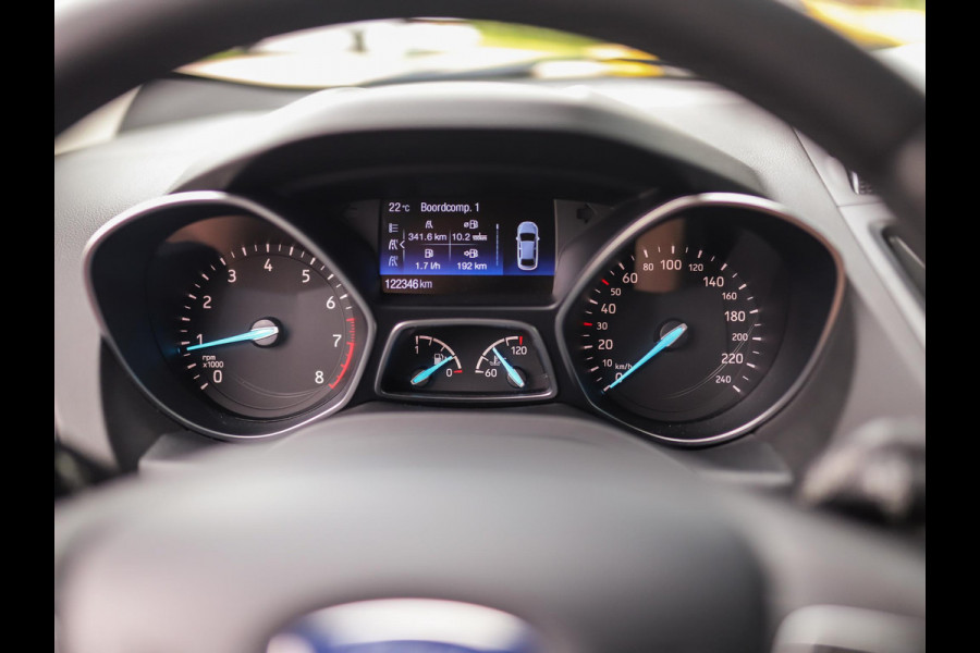 Ford Kuga 1.5 EcoBoost Trend Ultimate | Camera | Carplay | Stoelverw. | Cruise Control | Trekhaak