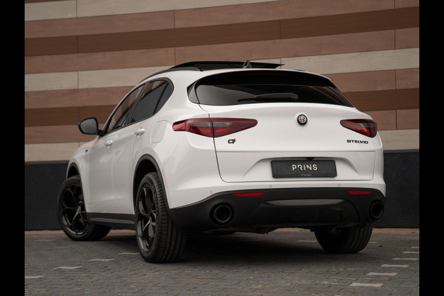 Alfa Romeo Stelvio 2.0T 300pk | Veloce stoelen | Pano-dak | Adapt. cruise | CarPlay | Camera