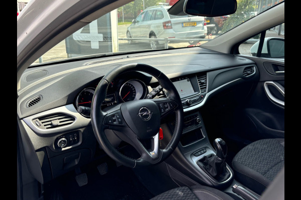 Opel Astra Sports Tourer BWJ 2020 | 1.2i 111PK Business Edition | CLIMA | NAVI | TREKHAAK | CARPLAY | PRIVACY GLASS | LICHTMETAAL | SPORTSTOELEN |