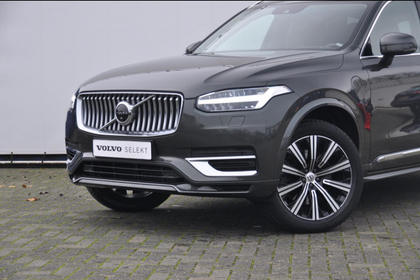 Volvo XC90 T8 390PK Automaat Recharge AWD Inscription / Adaptieve cruise control/ Head up Display/ Trekhaak/ BLIS/ Parkeersensoren met 360 Camera/ Stoelverwarming en Ventilatie/ Elektrische stoelen met geheugen/ Stoel Massage/ Luchtvering/ Elektrische achterklep/ Apple CarPlay/ Keyless