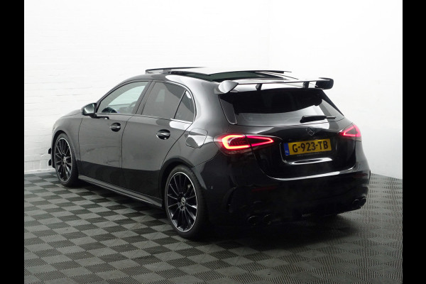 Mercedes-Benz A-Klasse AMG Night Edition (aero kit,panodak,sfeerverlichting,alcantara sport Interieur,sportuitlaat)