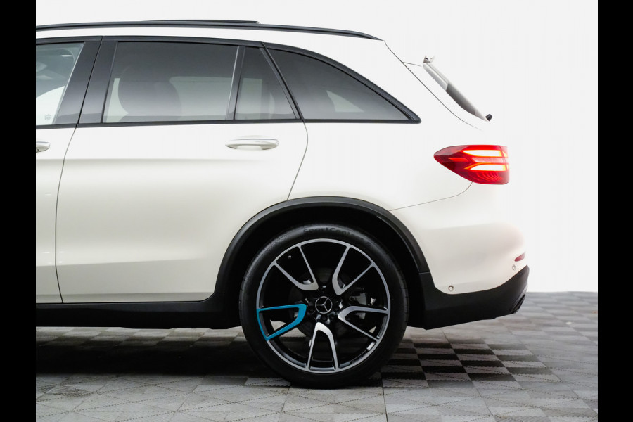 Mercedes-Benz GLC 43 AMG 370pk BiTurbo 4MATIC Night Edition (carbon,panodak,360,sfeerverlichting)