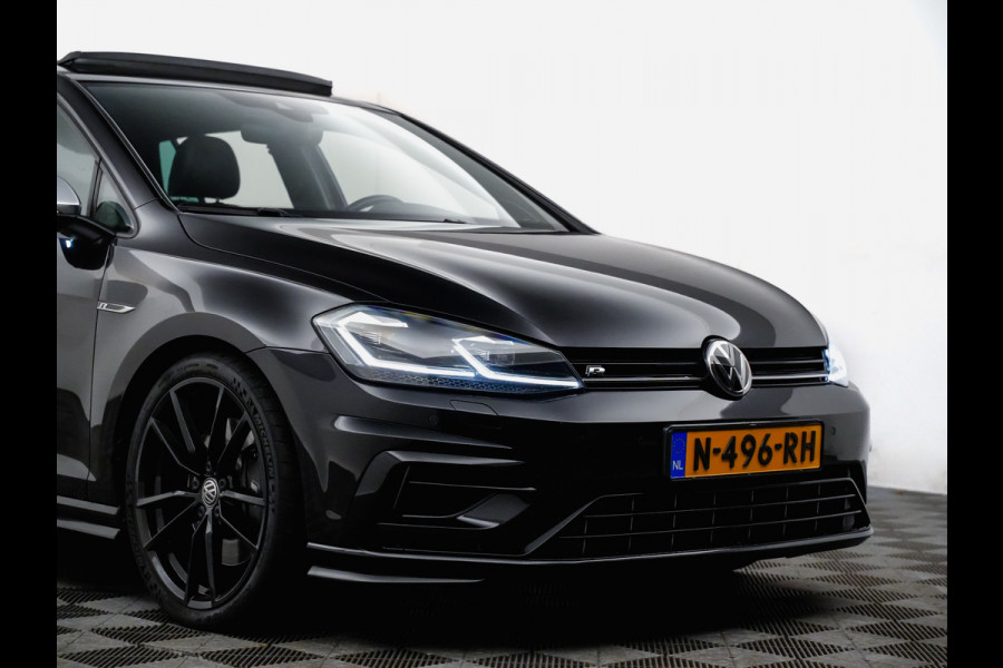 Volkswagen Golf 2.0 TSI 4Motion R 310pk Black-Series (pano,leer,groot navi,virtual dash,dynaudio,sfeerverlichting)