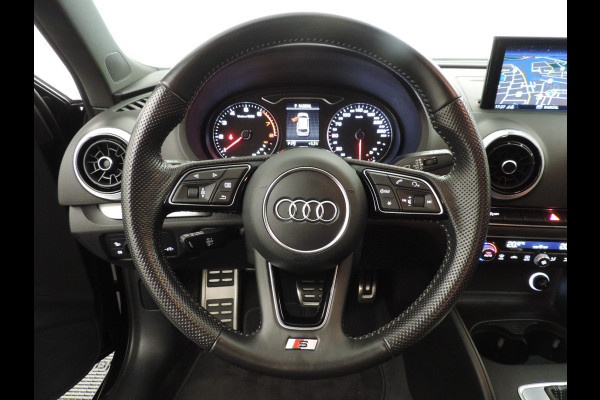 Audi A3 Sportback 1.0 TFSI 120pk Aut7 S-line (leer,LED,stoelverw,keyless,privacy glass)