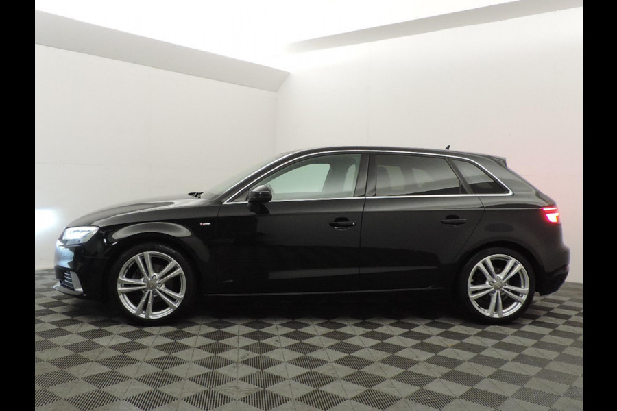 Audi A3 Sportback 1.0 TFSI 120pk Aut7 S-line (leer,LED,stoelverw,keyless,privacy glass)