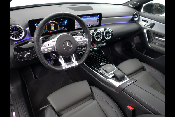 Mercedes-Benz CLA-Klasse 35 AMG 4MATIC 305pk Premium Plus (night package,panodak,burmester,memory,3D camera)