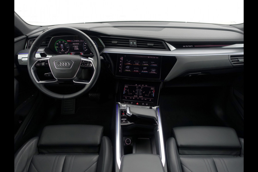 Audi e-tron e-tron 55 Quattro advanced Pro Line Plus 95 kWh- (panoramadak,B&O,head-up,sfeerverlichting,360,sportleer,carplay)