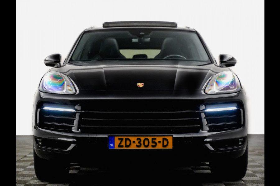 Porsche Cayenne 3.0 E-Hybrid Sport Chrono 465pk Black Turbo Pack (panodak,bose,360,matrix,keyless,sportleer)