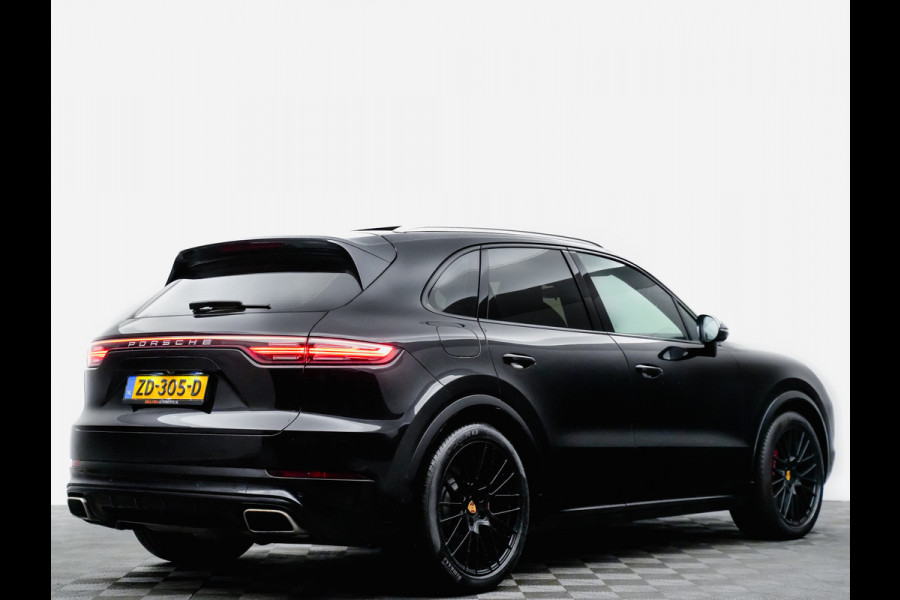 Porsche Cayenne 3.0 E-Hybrid Sport Chrono 465pk Black Turbo Pack (panodak,bose,360,matrix,keyless,sportleer)