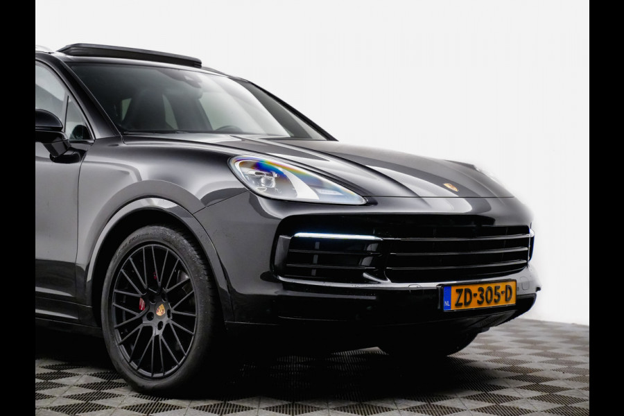 Porsche Cayenne 3.0 E-Hybrid Sport Chrono 465pk Black Turbo Pack (panodak,bose,360,matrix,keyless,sportleer)