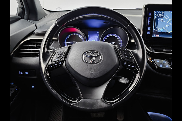 Toyota C-HR 1.8 Hybrid 170pk Dynamic netto (xenon,navi,camera,lane assist,alcantara)