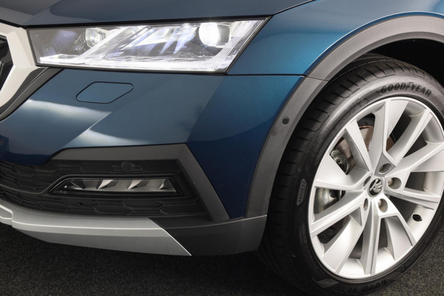 Škoda Octavia Scout 1.5 TSI 150PK | Navigatie | Virtual display | Park Assist (parkeersensoren) | Climatronic | Stoelverwarming