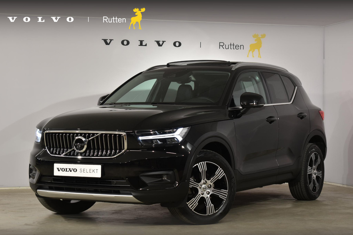 Volvo XC40 T3 163PK Automaat Inscription Navigatie / Adaptive Cruise Control / 360 Rondomzicht Camera / Blis Dodehoekherkenning / Premium Harman Kardon / Stoelverwarming voor & Stuurwielverwarming