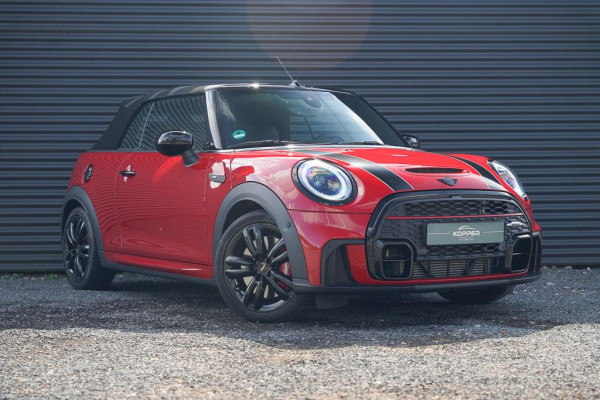 MINI Cabrio 2.0 John Cooper Works / 231 PK / NP 62731 / NL Auto / F1 Aut / HUD