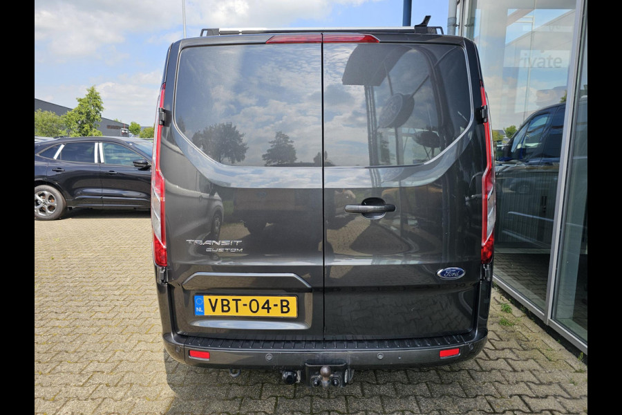 Ford Transit Custom 320 2.0 TDCI L2H1 Sport 185 pk Automaat | Cruise control | Navigatie | Lane assist | Half leder | Stoelverwarming | Airco | Trekhaak | Zéér compleet!