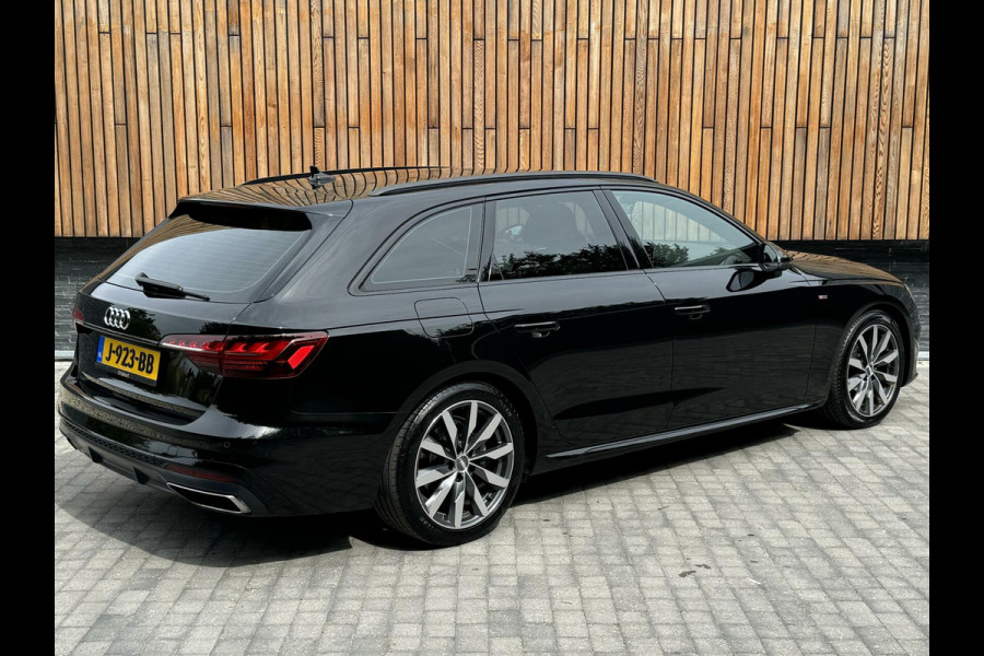 Audi A4 Avant 35 TFSI S-line Automaat | Navi | Privacy glass | Zwart optiek | Parkeersensoren voor en achter | Digitale dashboard | Stoe