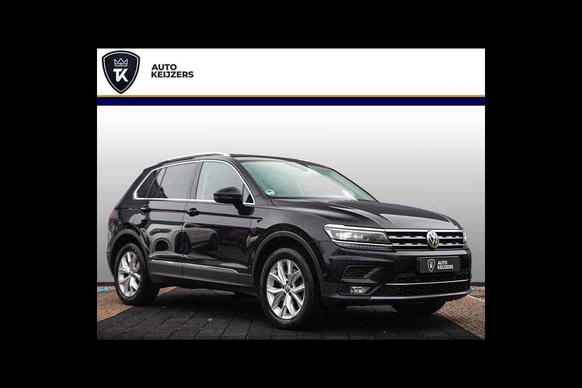 Volkswagen Tiguan 2.0 TSI 4Motion Highline Panodak Adapt. Cruise Virtual Dash HUD Trekhaak 18''LM