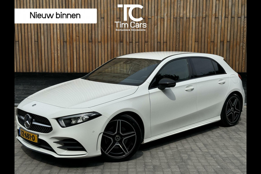 Mercedes-Benz A-Klasse 200 AMG-styling Automaat | Widescreen Navi | Stoelverwarming | Getint glas | Metallic lak | Parkeersenoren voor en achter | Acht