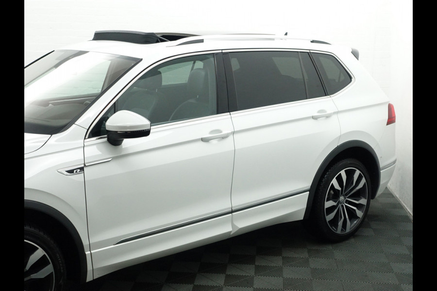 Volkswagen Tiguan Allspace 1.5 TSI 150pk R Line DSG Highline (panodak,carplay,matrix,virtual dashalcantara,360,parkassist)