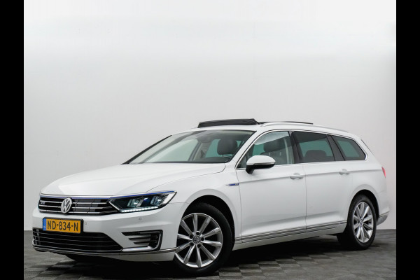 Volkswagen Passat Variant 1.4 TSI GTE 215pk Highline (panodak,keyless,navi,leer,360,sfeerverlichting)