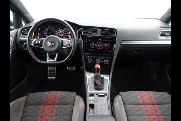 Volkswagen Golf 2.0 TSI GTI TCR 290pk DSG (panodak,matrix,dynamic select,keyless,alcantara,sfeerverlichting)