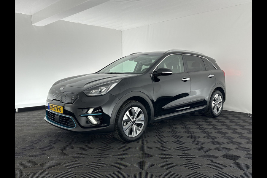 Kia e-Niro ExecutiveLine 64 kWh (INCL-BTW) Aut. *VOLLEDER | JBL-AUDIO | FULL-LED | NAVI-FULLMAP | DAB | ADAPTIVE-CRUISE | CAMERA | MEMORY-PACK | LANE-ASSIST | KEYLESS | VIRTUAL-COCKPIT | COMFORT-SEATS | 17"ALU*