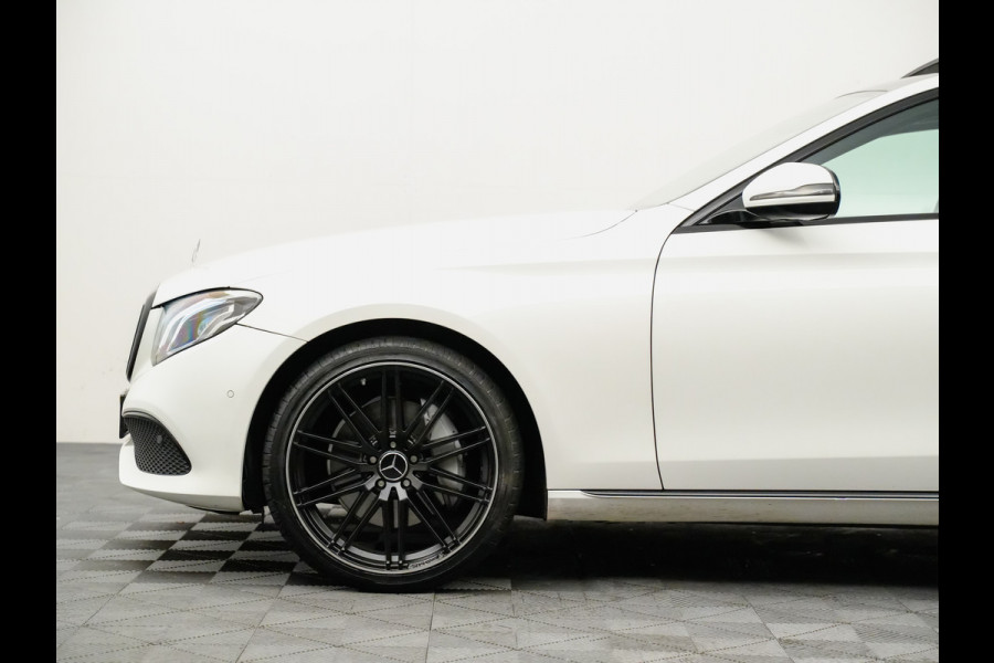 Mercedes-Benz E-Klasse 350 e Premium Plus Upgrade Edition (panodak,carbon,luchtvering,leer,matrix,sfeerverlichting)