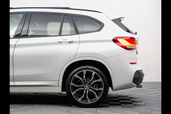 BMW X1 xDrive20i 180pk Aut M Sport High Executive (panodak,sfeerverlichting,laser)