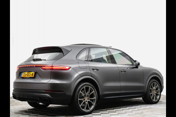 Porsche Cayenne 3.0 E-Hybrid 465pk Sport Chrono (carbon,stoelventilatie,alcantara hemel/stuur,panodak)