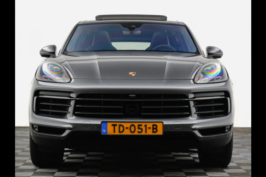 Porsche Cayenne 3.0 E-Hybrid 465pk Sport Chrono (carbon,stoelventilatie,alcantara hemel/stuur,panodak)